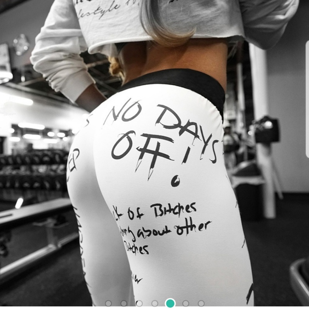 Hot New " Graffiti" Workout Leggings***1 pr Left** - Picture 5 of 6